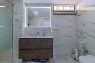 Piso en venta en Pla de Bon Repós en Alicante