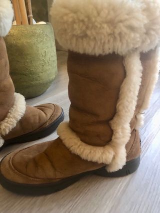 Stivali UGG donna n.37 con pelo