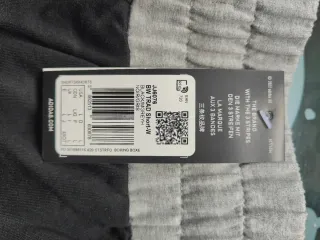 Pantalones cortos Adidas negros y grises