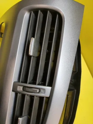 AIREADORES CENTRAL DE SALPICADERO SEAT LEON II 1P1