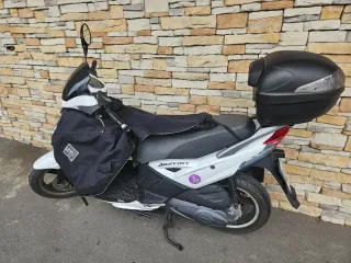 Kymco Agility City Plus 125 .