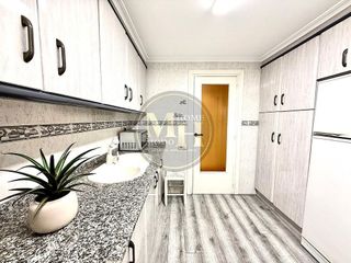 Piso en alquiler en Mercado en Alicante