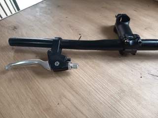 Manillar, potencia y manetas de freno bici