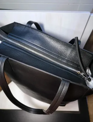 Bolso Tote Bag Negro Stradivarius