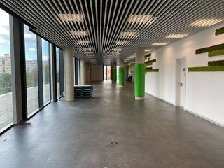 Oficina en alquiler en Bellvitge en Hospitalet de Llobregat, L´