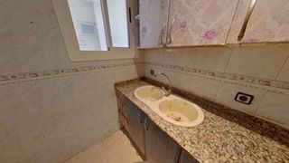 Piso en venta en Artigas - Llefià en Badalona