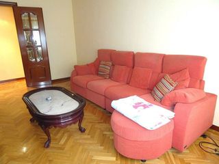 Piso en alquiler en Pumarín en Gijón