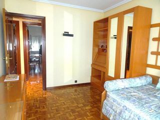 Piso en alquiler en Pumarín en Gijón