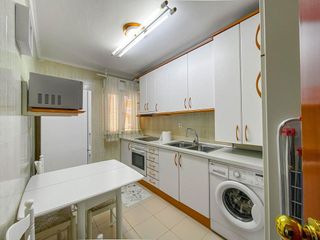 Piso en alquiler en General Dávila en Santander