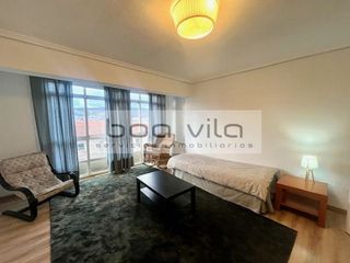 Piso en alquiler en Zona de Plaza de Barcelos en Pontevedra