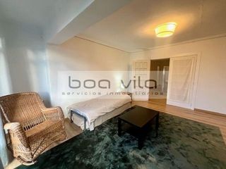 Piso en alquiler en Zona de Plaza de Barcelos en Pontevedra