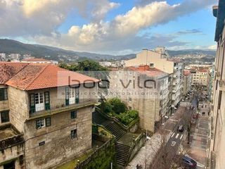 Piso en alquiler en Zona de Plaza de Barcelos en Pontevedra