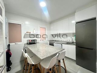 Piso en alquiler en Zona de Plaza de Barcelos en Pontevedra