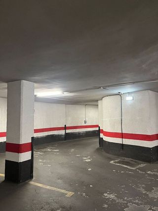 Garaje en alquiler en Zona Centro en Córdoba