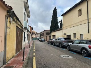 Garaje en alquiler en Casco Histórico en Alcalá de Henares