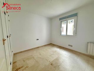 Piso en alquiler en Zona Centro en Córdoba