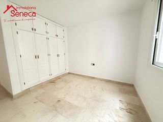 Piso en alquiler en Zona Centro en Córdoba