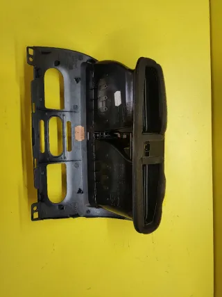 AIREADORES CENTRAL DE SALPICADERO SEAT LEON II 1P1