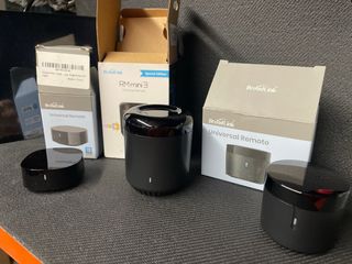 BroadLink RM mini3 / Rm4 mini / Rm4 Universal Remo
