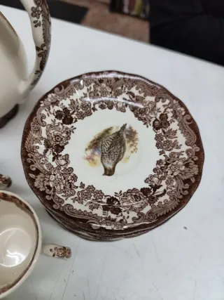 Juego de té inglés de porcelana