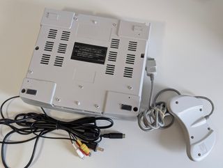 Sega Saturn Model 2 Japonesa con mando