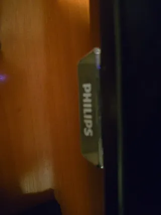 Televisión Philips Negra