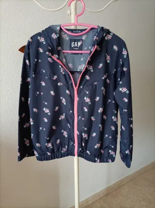 Chubasquero niña GAP floral