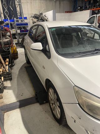 Despiece Opel Astra 1.7 CDTI 2011
