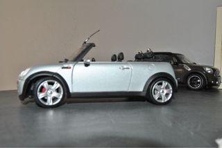 Mini Cooper scala 1:18