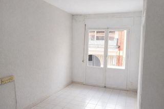 Piso en venta en Mercado en Alicante