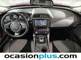 Jaguar XE 2.0 Diesel Pure RWD Auto 132 kW (180 CV)