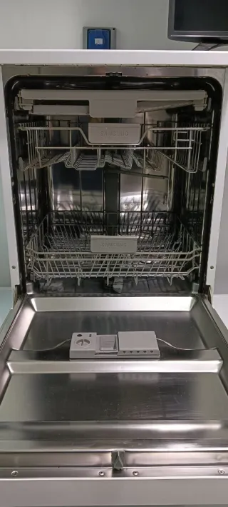 Lavavajillas Samsung 3 Bandejas Energía A++