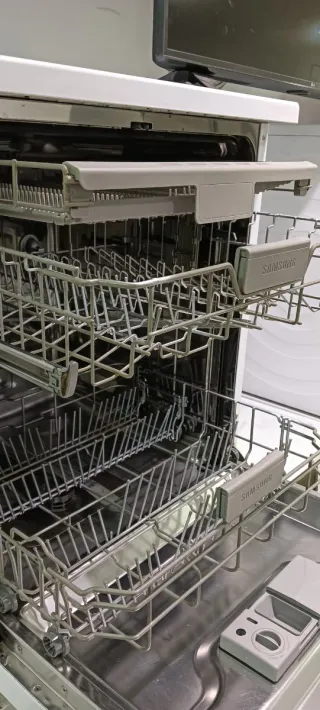 Lavavajillas Samsung 3 Bandejas Energía A++