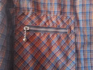 Camisa a cuadros marrón y gris