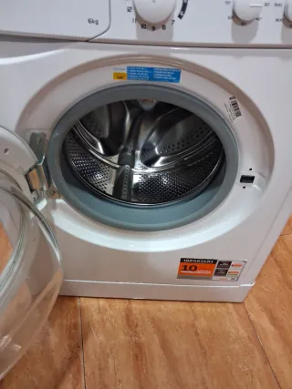 Lavadora Indesit 6kg Impecable