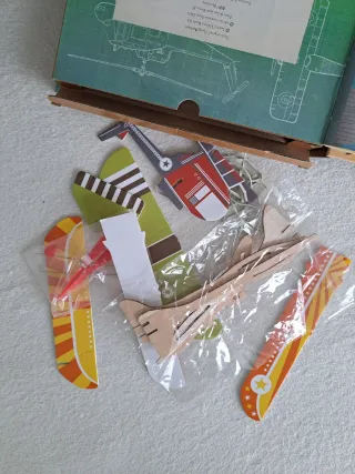 Libro "Máquinas Voladoras" para niños