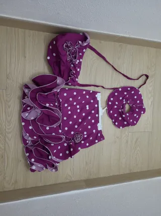 Conjunto Flamenco: Falda, Bolso y Tocado.