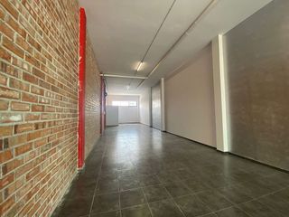 Local comercial en venta en La Bordeta en Lleida