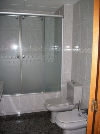 Casa adosada en alquiler en Les Arenes - La Grípia  Can Montllor en Terrassa