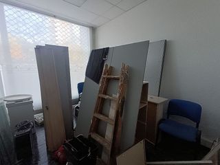 Local comercial en alquiler en Pubilla Cases en Hospitalet de Llobregat, L´