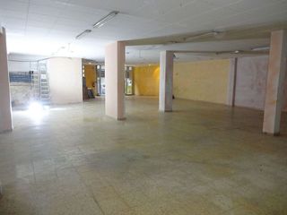 Local comercial en alquiler en Rocafonda en Mataró