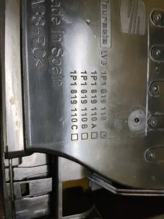 AIREADORES CENTRAL DE SALPICADERO SEAT LEON II 1P1