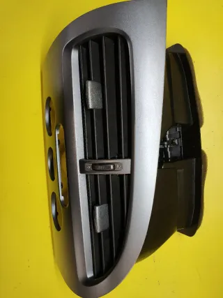 AIREADORES CENTRAL DE SALPICADERO SEAT LEON II 1P1