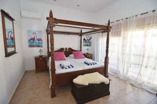 Chalet en venta en La Siesta - El Salado - Torreta en Torrevieja