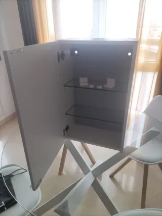 Mueble alto Ikea Lillangen.