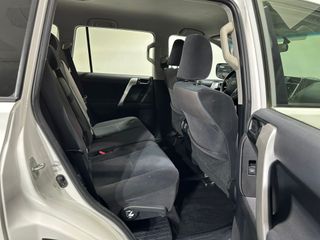 Toyota Land Cruiser GX 5P 7 PLAZAS