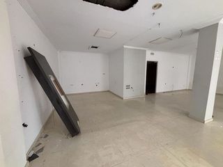 Local comercial en venta en Crevillet - Pinar Alto en Puerto de Santa María (El)