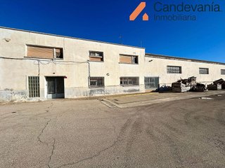 Nave industrial en venta en Zuera