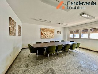 Nave industrial en venta en Zuera