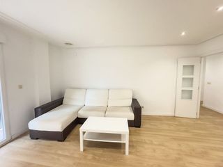 Piso en alquiler en El Raval - Portes Encarnades en Elche